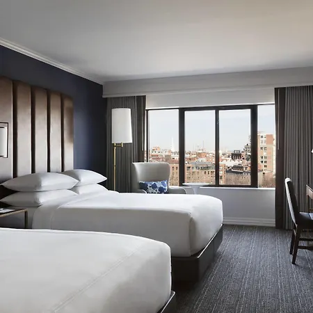 Hotel Marriott Long Wharf 4*