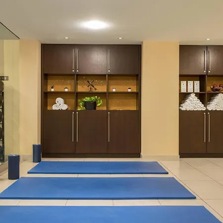 Marriott Long Wharf Hotel