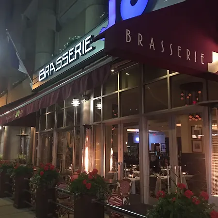 The Colonnade 4* Boston