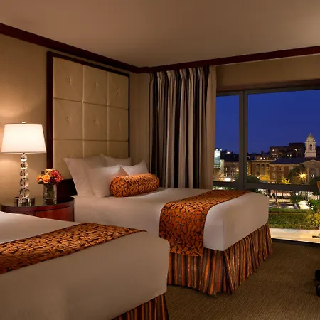 Hotel The Bostonian