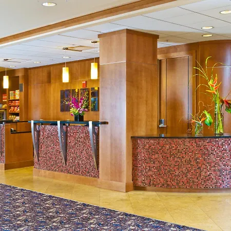 Hotel Courtyard By Marriott Logan Airport Boston