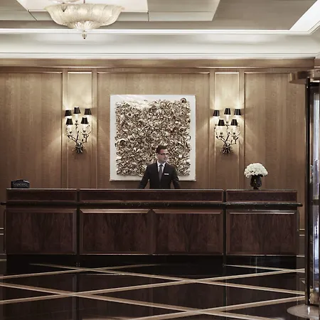 Four Seasons Hotel