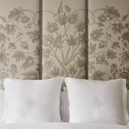 Four Seasons 5* Boston