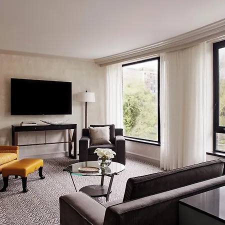 Hotel Four Seasons