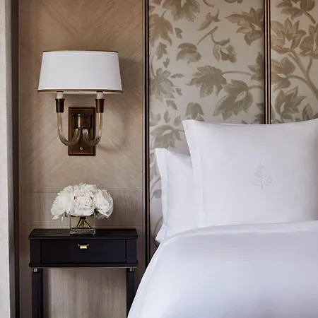 Four Seasons 5* Boston