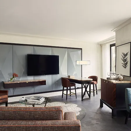 Hotel Four Seasons