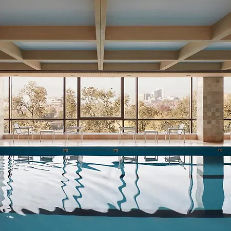 Hotel Four Seasons