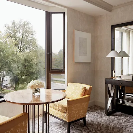 Four Seasons Hotel Boston