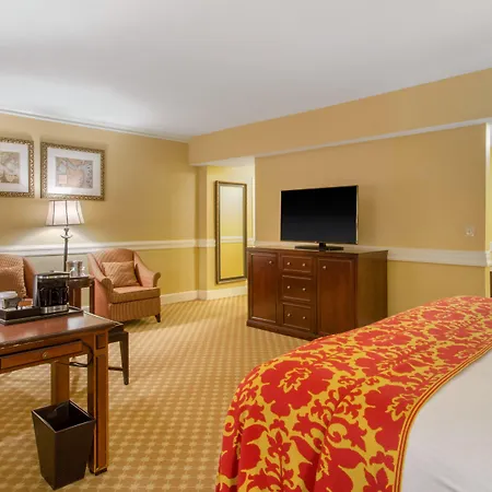 Omni Parker House 4*