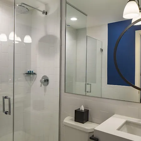 Indigo Garden By Ihg Boston
