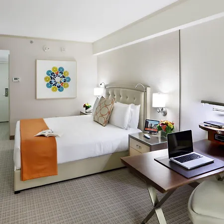 Hotel Seaport 4*