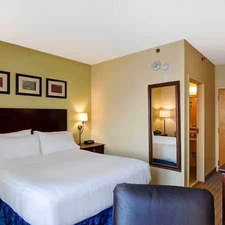 Express By Ihg 3*