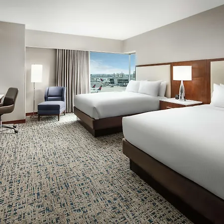 Hilton Logan Airport Hotel Boston