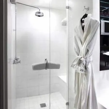 Fifteen Beacon Hotel