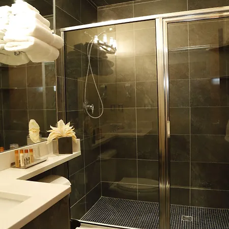 Hotel Harborside 3*