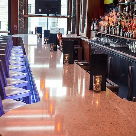 Harborside 3*