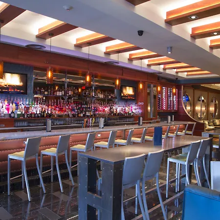 Harborside Hotel 3*