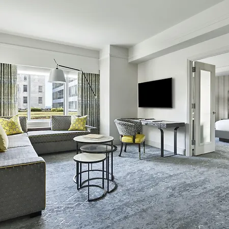Hotel The Ritz-carlton,