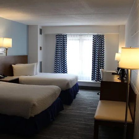 Hotel Constitution 2*