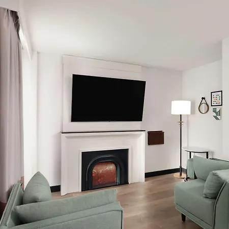Hotel Pennyweight Boston, Curio Collection By Hilton