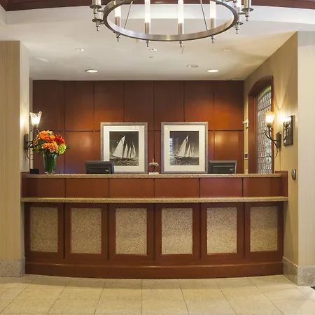 Courtyard Copley Square Hotel 3*