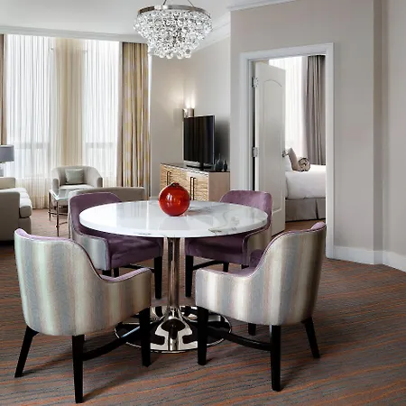 Hotel Aka Back Bay 4*