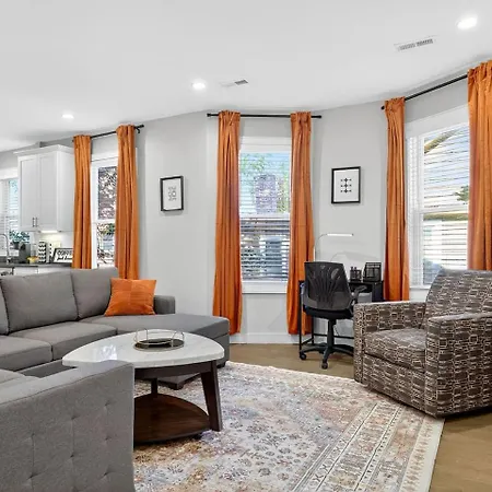 Luxury 3br In That Sleeps 10 Apartment