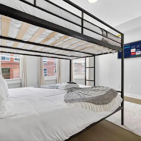 Luxury 3br In That Sleeps 10 *