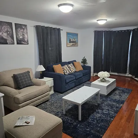 Cozy Nest Getaway Near Boston! Boston