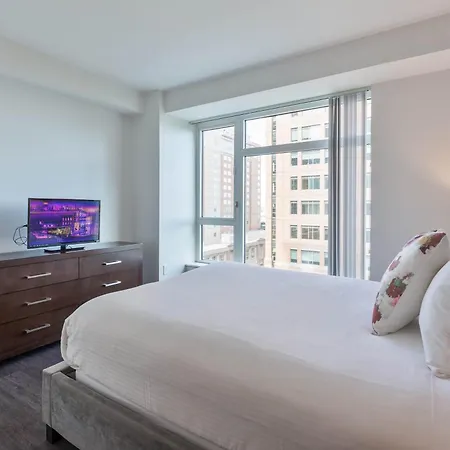 Apartment Modern Harbor Front Boston