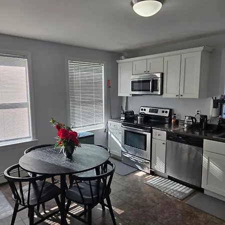 Apartment Cozy Nest Getaway Near Boston! Boston