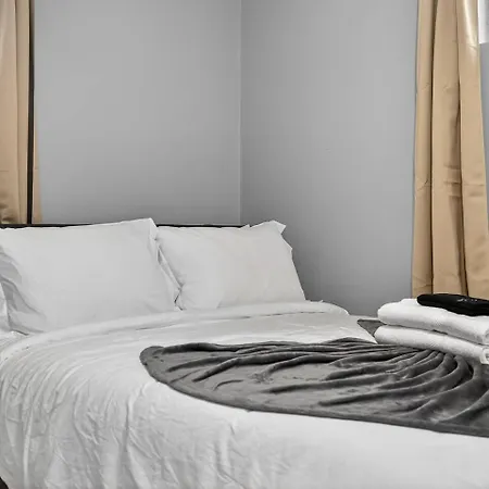 Apartment Vintage 2br In With Free Parking *
