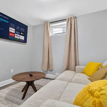 Apartment Vintage 2br In With Free Parking Boston