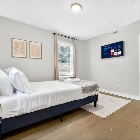 Luxury 3br In That Sleeps 10 *