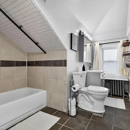Charming 1br In With Free Parking