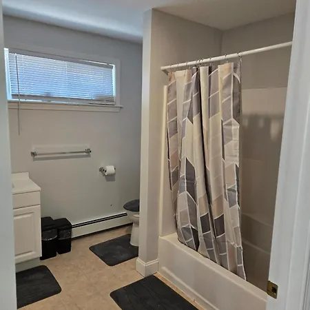 Cozy Nest Getaway Near Boston! * Boston