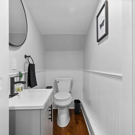 Luxury 3br In With Free Parking