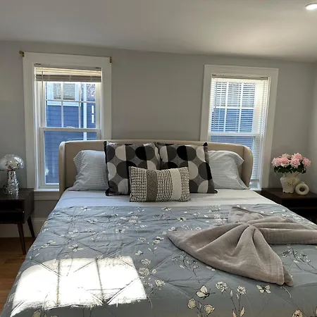 85c Brand New 3brwalk To Transit, Near Apartment