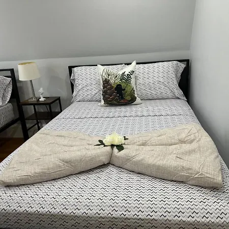Apartment 85c Brand New 3brwalk To Transit, Near *