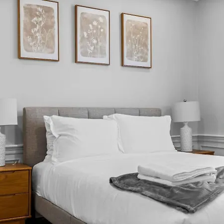 Luxury 3br In With Free Parking Apartment Boston