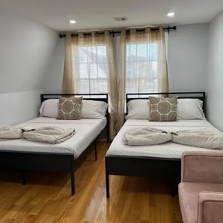 85c Brand New 3brwalk To Transit, Near Boston