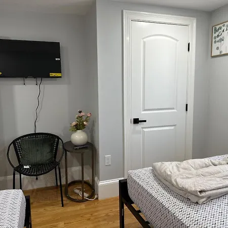 Apartment 85c Brand New 3brwalk To Transit, Near Boston