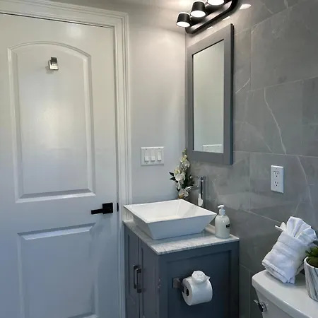 85c Brand New 3brwalk To Transit, Near *