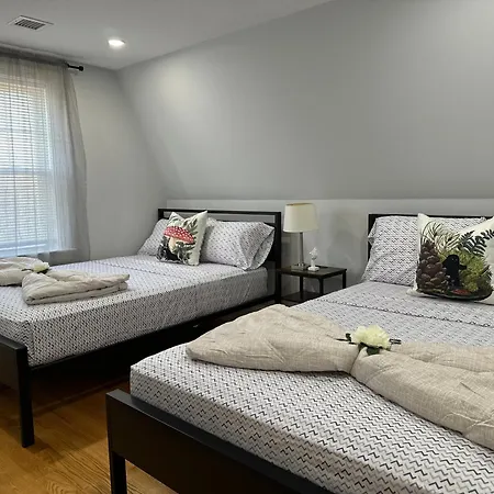 85c Brand New 3brwalk To Transit, Near Apartment