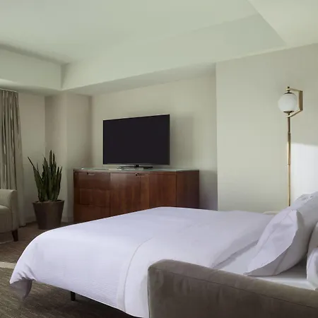 The Westin Seaport District 4* Boston