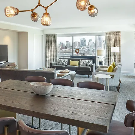 Hotel The Westin Seaport District 4*