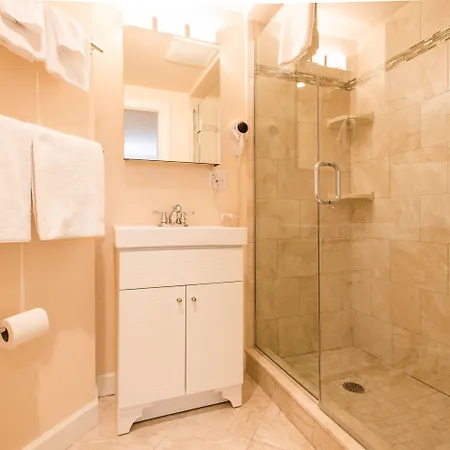 Copley House Inn 2*