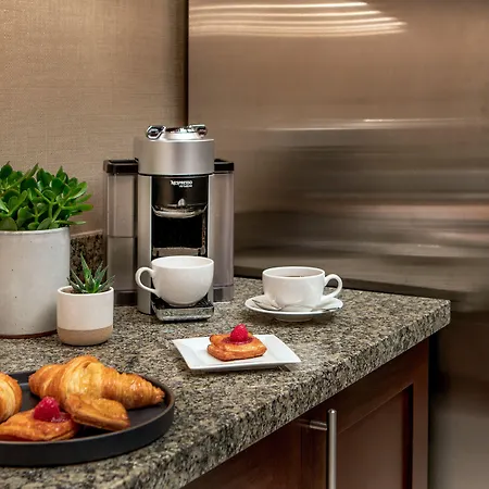 Intercontinental By Ihg Hotel Boston