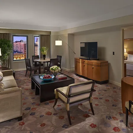 Mandarin Oriental, Boston