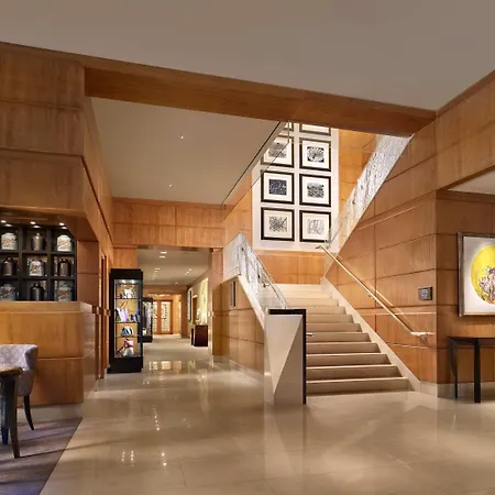 Mandarin Oriental,